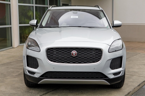 Mẫu Xe Jaguar E-Pace Bản Màu Xám Bạc Rẻ Nhất Bao Nhiêu Khi Ra Mắt VN.