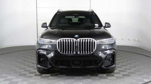 Xe BMW X7 XDriver40i Màu Đen 2022 Giá Bao Nhiêu