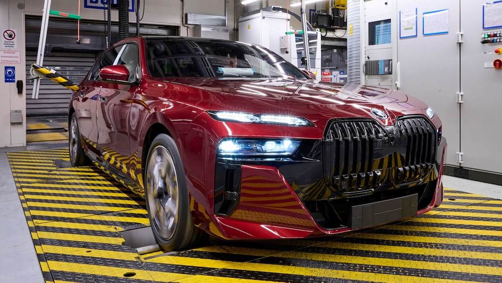 Video Xe BMW 7 Series Hoàn Toàn Mới