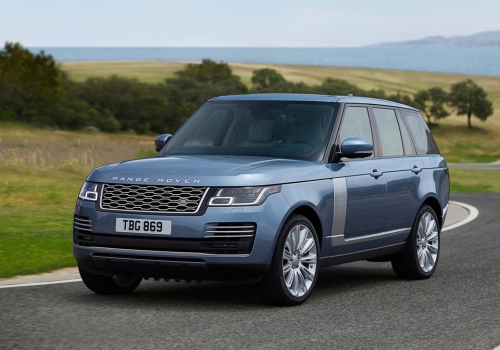 Xe Range Rover HSE Cũ 2013 và Range Rover Mới Ra Mắt 2019 Khác Nhau Điểm Nào