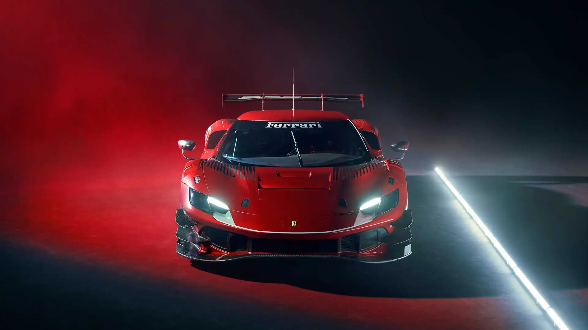 Ferrari 296 GT3 Ra Mắt Xe Đua Mạnh Hơn 20% So Với 488 GT3