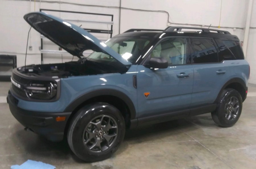 Xe Ford Bronco Và Bronco Sport SUV Off Road Có Gì, Giá Bao Nhiêu
