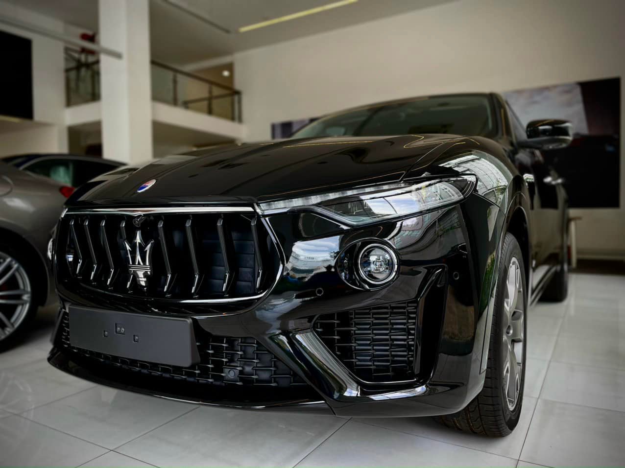 Hãng Xe Thể Thao Maserati Của Ý Gia Hạn Bảo Hành 10 Năm