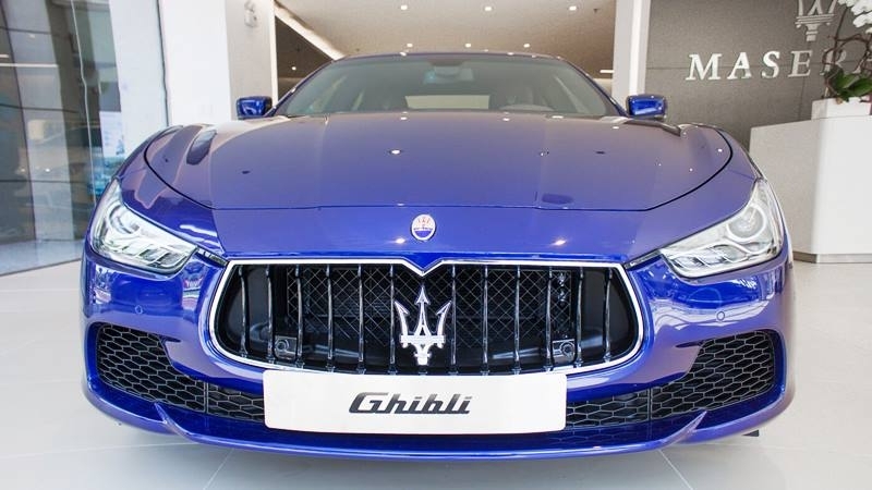 Giá Xe Maserati Ghibli 4 Chỗ Bao Nhiêu, Có Mấy Phiên Bản